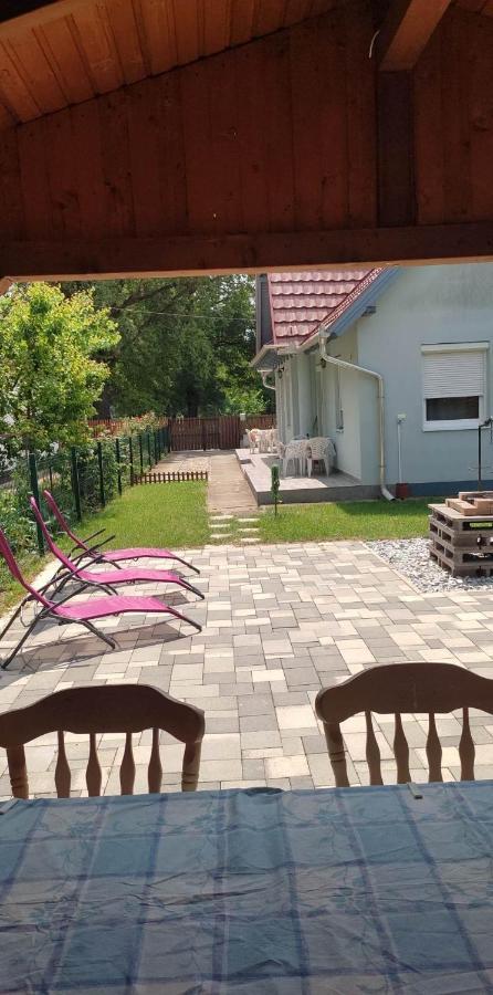 4 Lurkó Apartman Új Apartamento Hajdúszoboszló Exterior foto